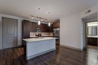 2BR,2BA W/DEN - 1303SF - THE VILLA - KITCHEN - The Callie