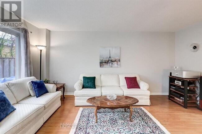 Building Photo - 1176 Treetop Terrace