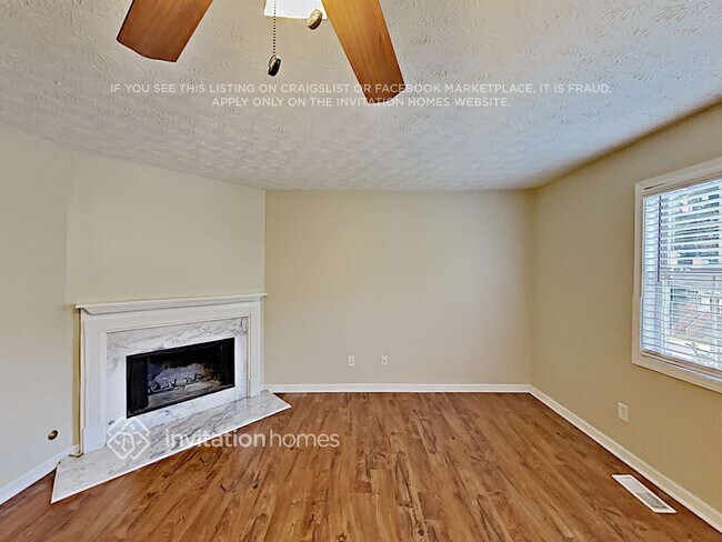 Foto del edificio - 3794 Cherokee Overlook Dr