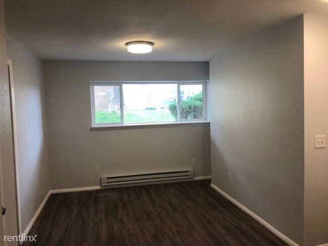 Foto del edificio - 12170 Huron St