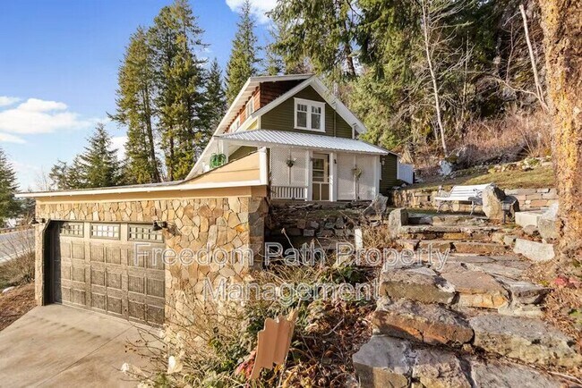 Building Photo - 43843 ID-200