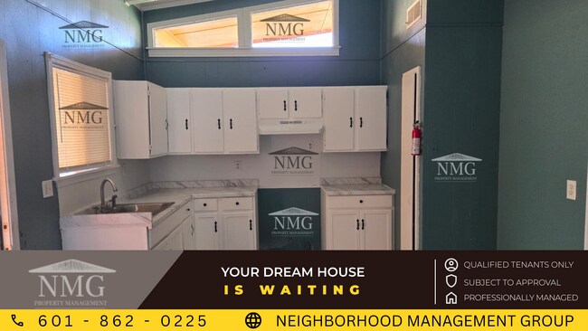 Foto del edificio - 5301 Queen Mary Ln