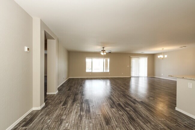 Foto del edificio - 7529 W St Kateri Dr