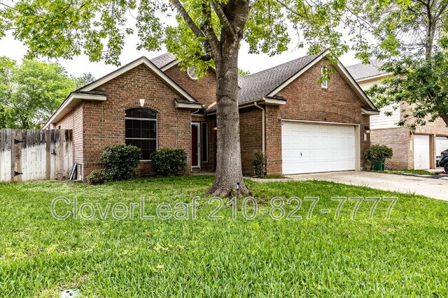 Building Photo - 2739 Montebello