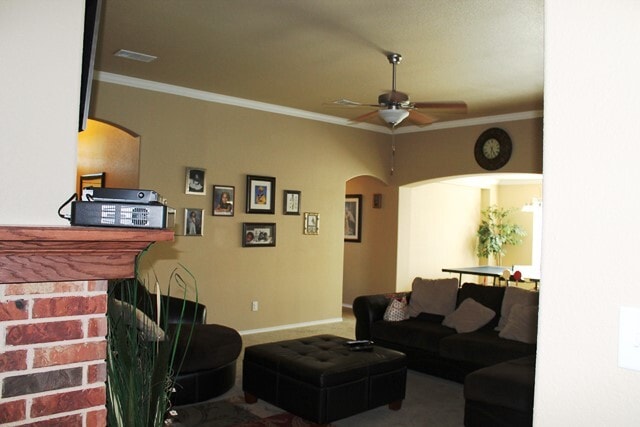 Building Photo - 2102 Golden Eagle Dr