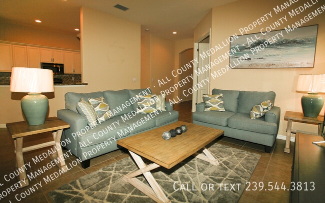 Building Photo - 11070 Esteban Dr