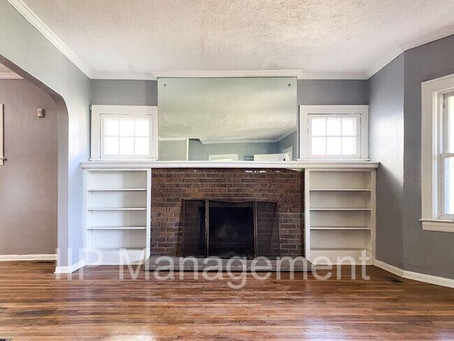 Foto del edificio - Spacious 3BR 1BA Home in Garfield! SECTION...