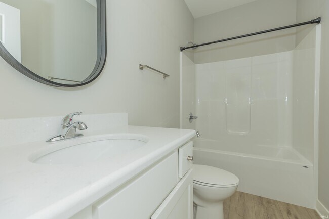 Foto del edificio - 3796 High Pointe Dr