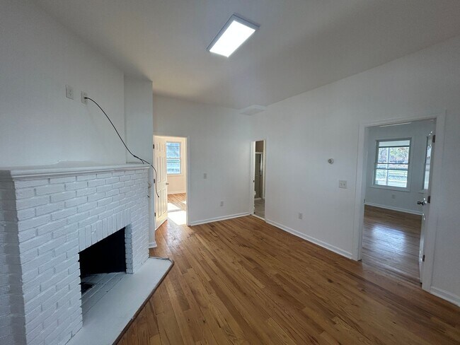 Building Photo - 347 Norwood Ave.