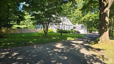 Building Photo - 287 Georgetown Rd