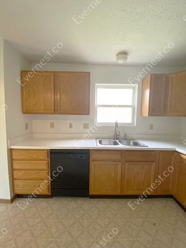 Building Photo - 865 Crevis Ln