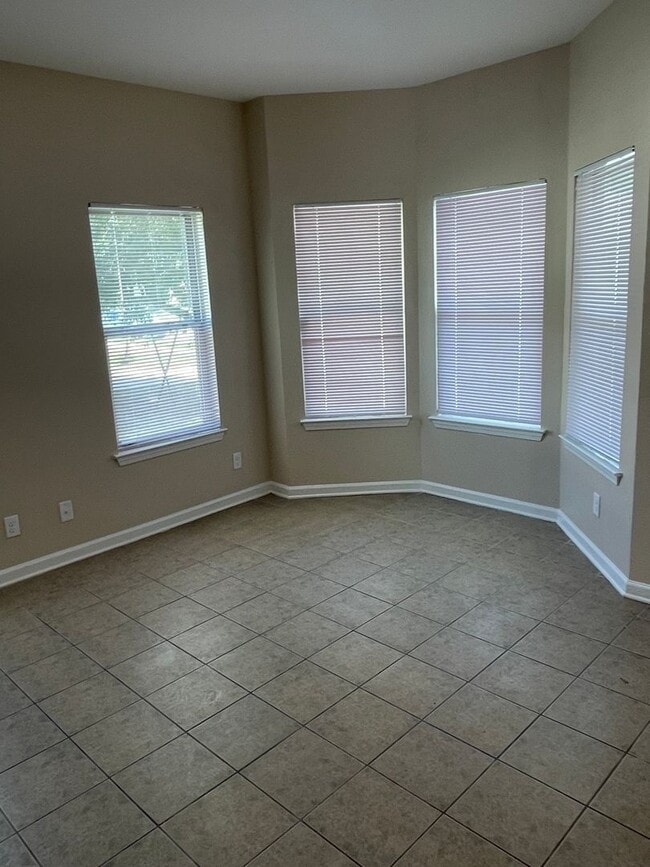 Building Photo - 9245 Cedar Ct