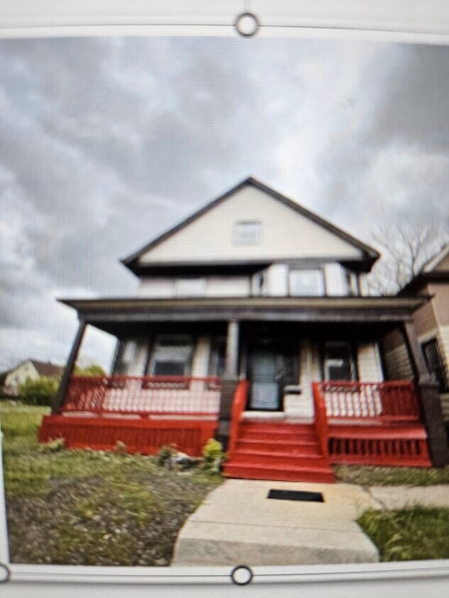 Foto principal - 2464 N 27th St