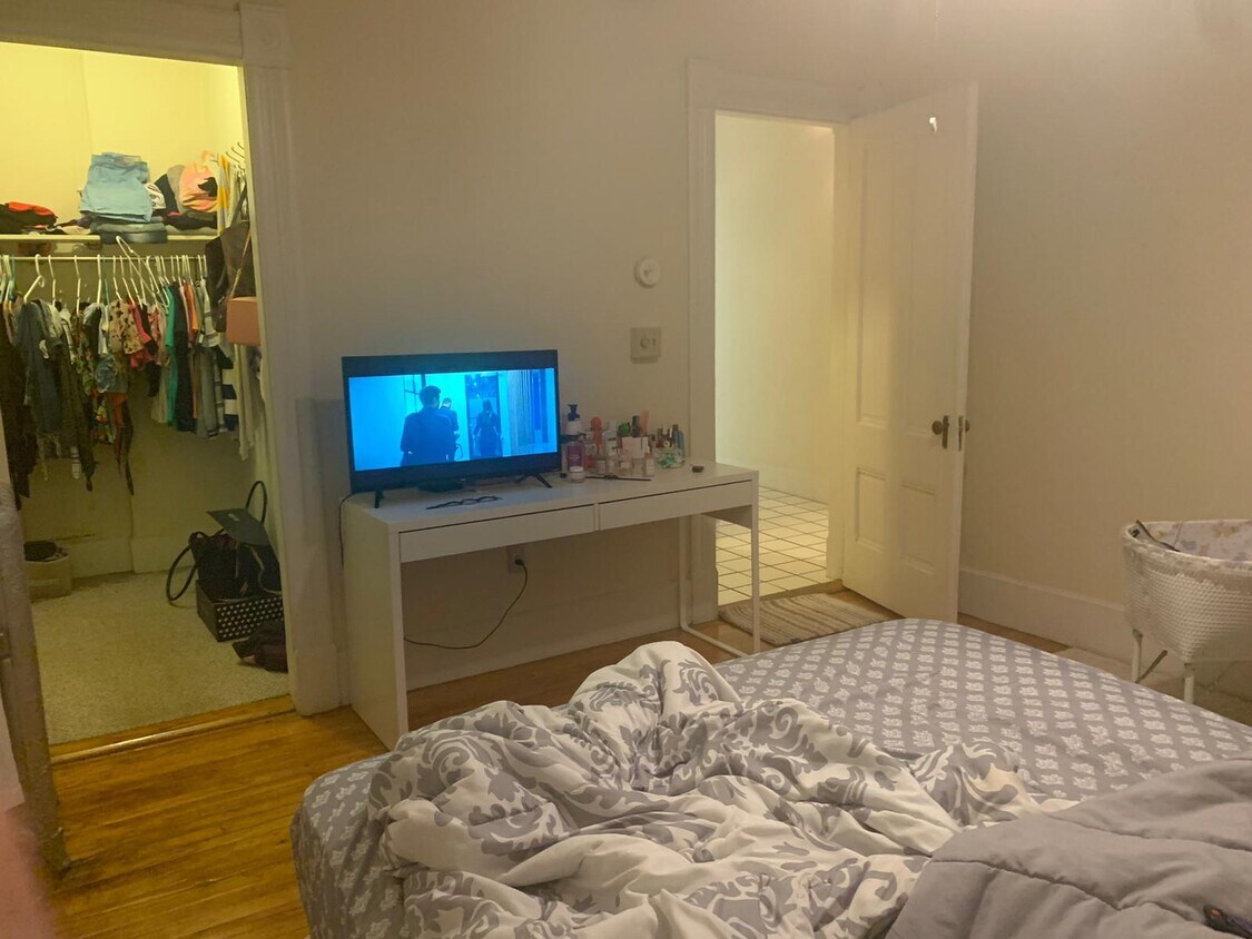Foto principal - 132 Elm St
