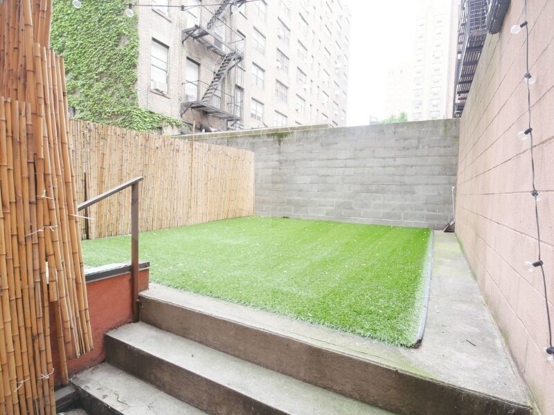 Foto del edificio - 104 Lexington Ave