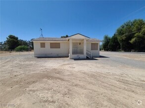 Building Photo - 981 W Shady Ln