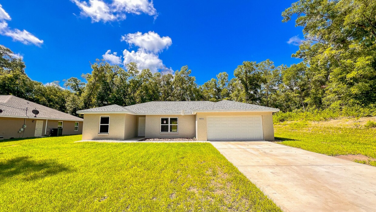 Foto principal - BEAUTIFUL 3 BD/ 2 BA Home in Summerfield!!!