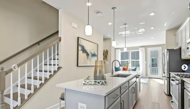 Foto del edificio - 6014 Beake St