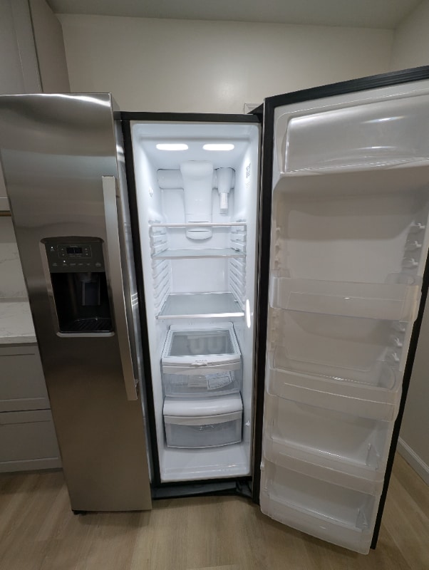 Building Photo - 438 48th St