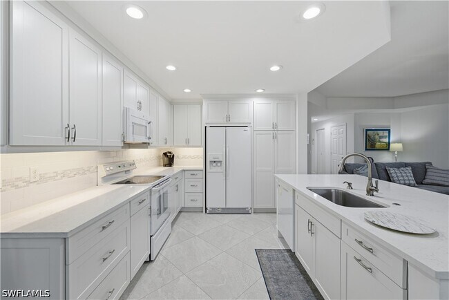 Foto del edificio - 25248 Pelican Creek Cir