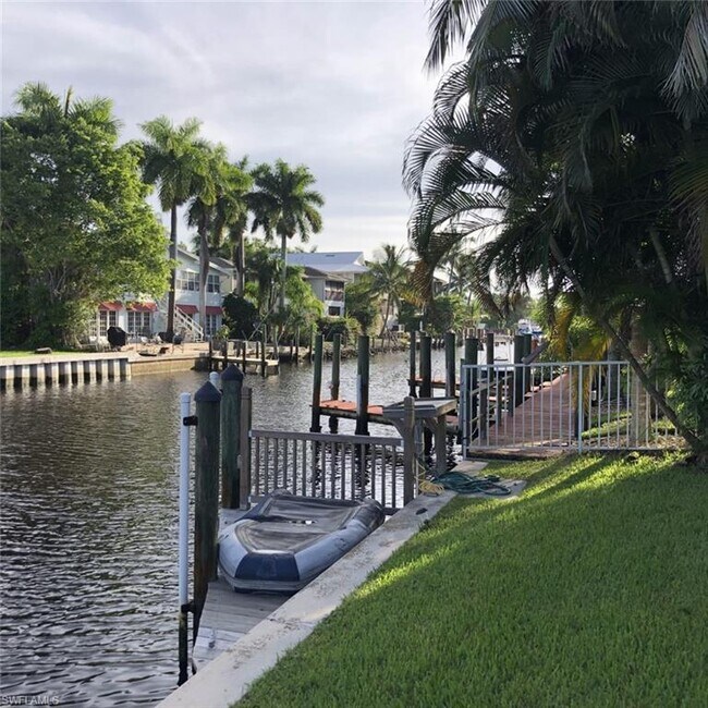 Foto del edificio - 1417 Chesapeake Ave