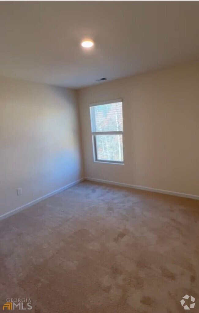 Wyndham Falls Estates Apartments under 3,000 Decatur, GA 3 Rentals