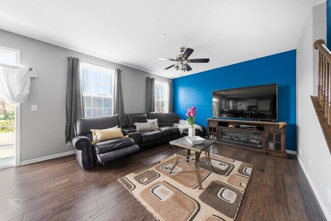 Foto del edificio - COMING SOON - WINSTON HOME LOCATED IN VISTA RIDGE IN GURNEE!