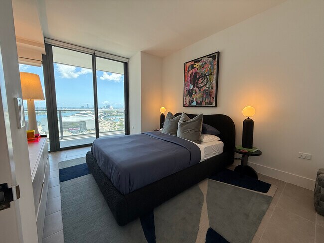Foto del edificio - 1127 NW 1st Pl
