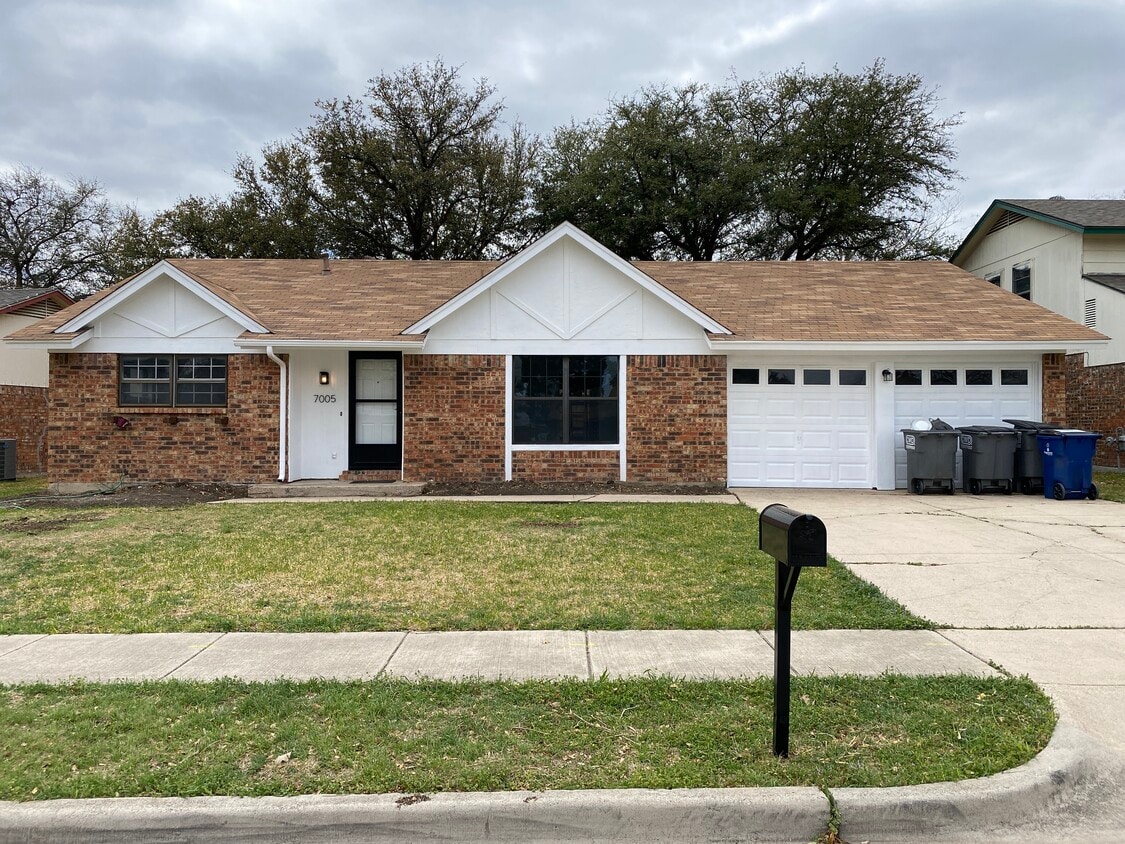 7005 Declaration St, Watauga, TX 76148 House Rental in Watauga, TX