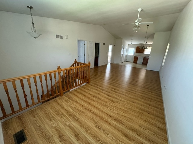 Foto del edificio - 354 Oak Ridge Pkwy
