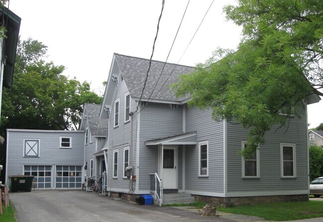 Foto del edificio - 28 Loomis St