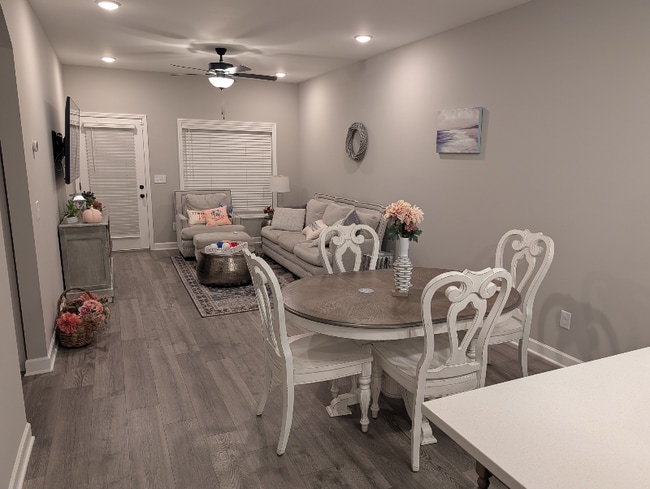 Photo - 107 Dameron Private Dr Townhome