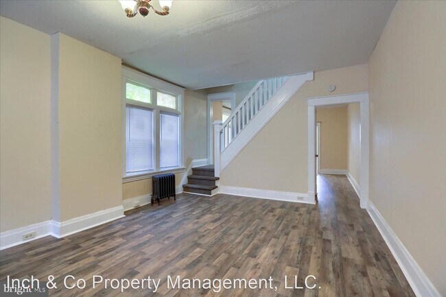 Building Photo - 5 br, 1 bath House - 1917 Chestnut St