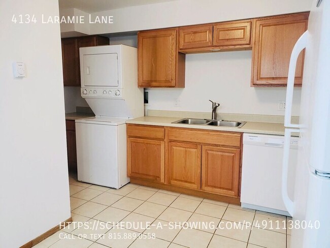 Building Photo - 4134 Laramie Ln