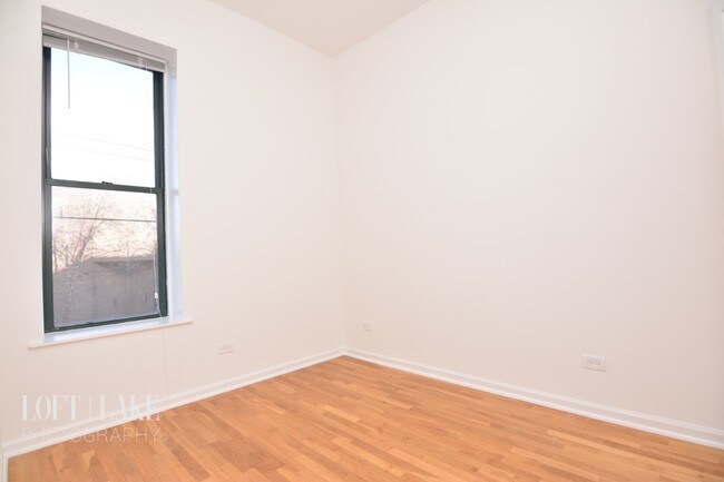 Foto del edificio - W Oak St