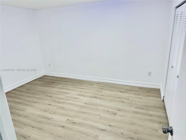 Building Photo - 7011 Crown Gate Ct