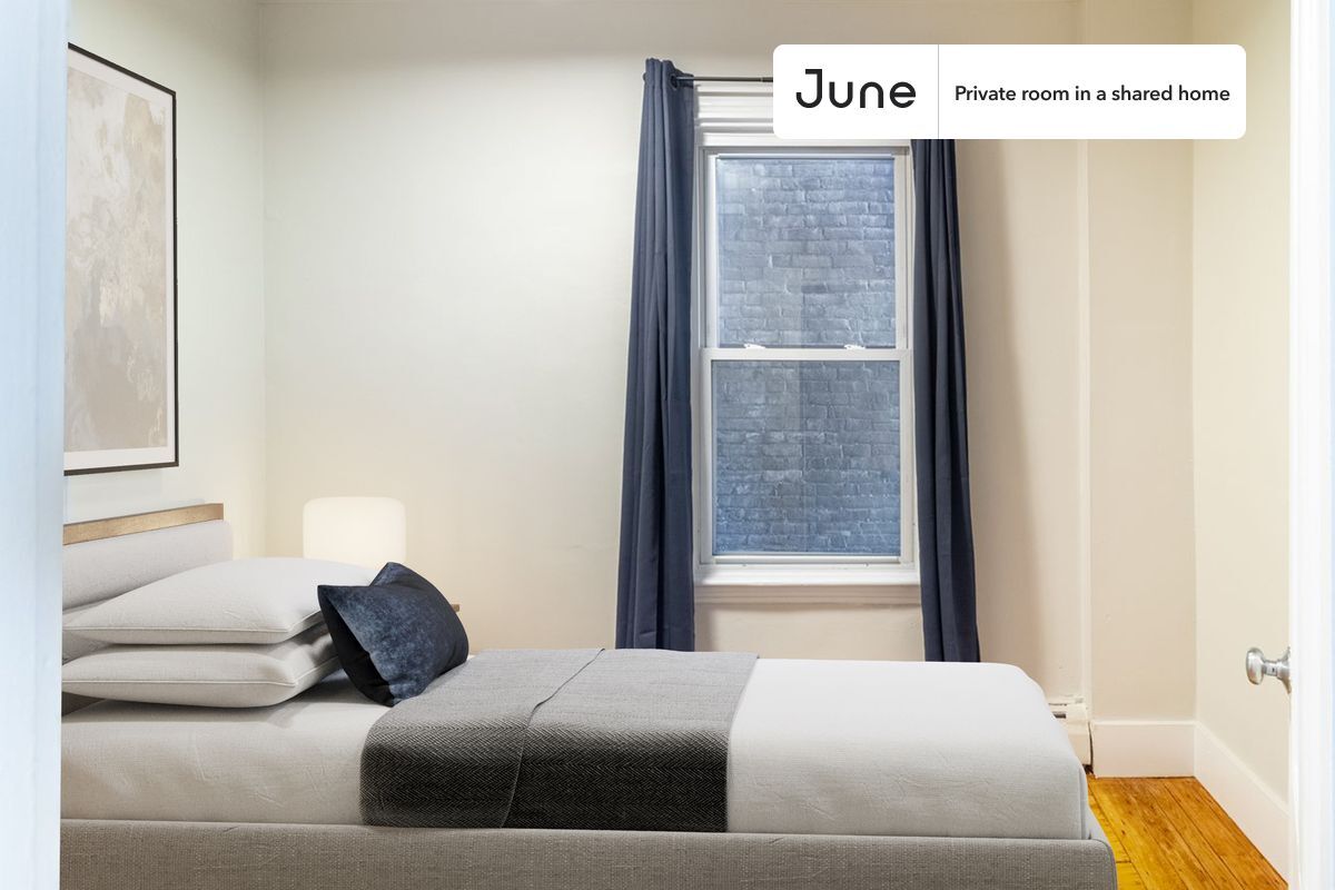 Private bedroom in 4 bed/1 bath Home - Private bedroom in 4 bed/1 bath Home