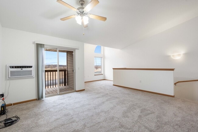 Building Photo - Stonefield Apartments