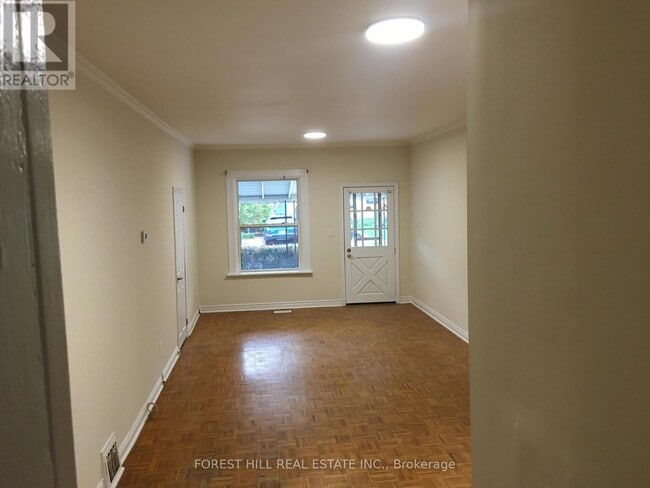 Photo du bâtiment - 61 Bedford Rd