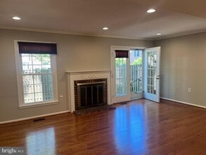 Building Photo - 2518 S Arlington Mill Dr