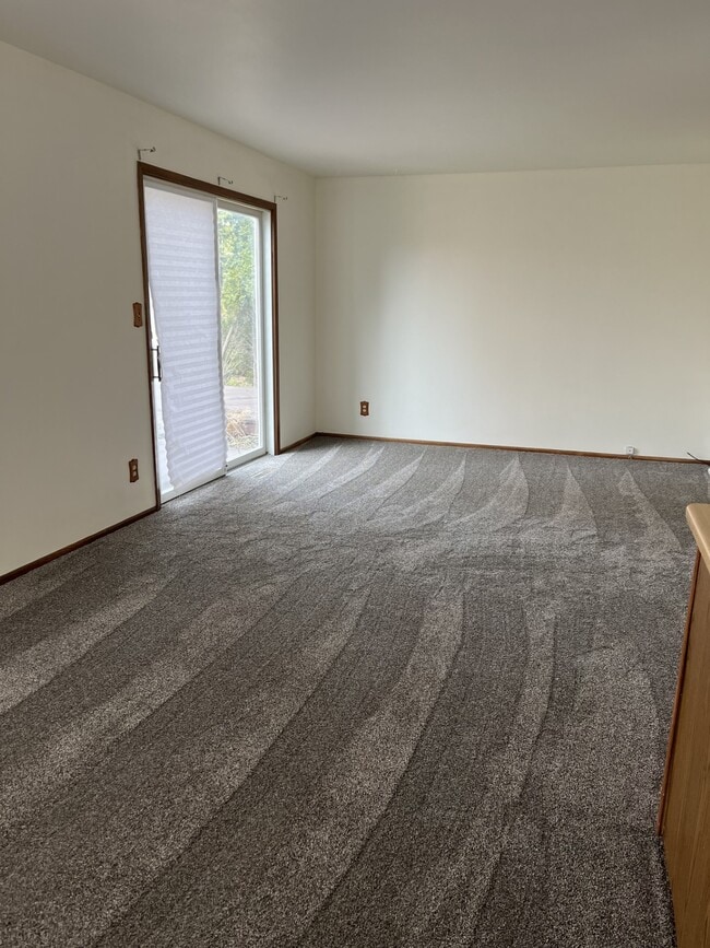 Living Room - 7755 N 80th St