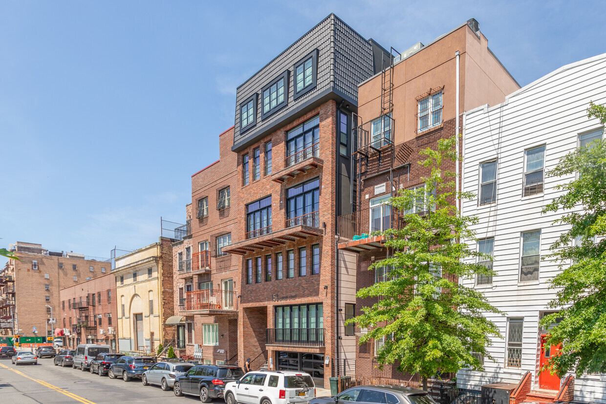 153 Lorimer St, Brooklyn, Ny 11206 - Apartments In Brooklyn, Ny 