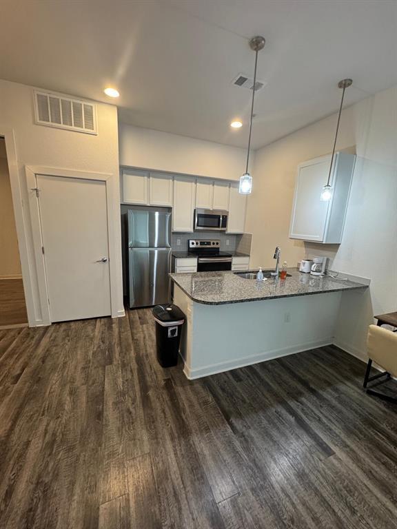 Foto del edificio - 680 Naumann Dr