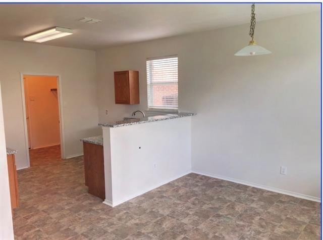 Building Photo - 11832 Bobcat Dr