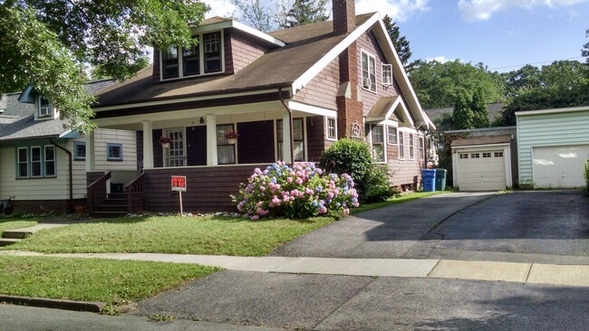 Building Photo - 79 Arvine Hts