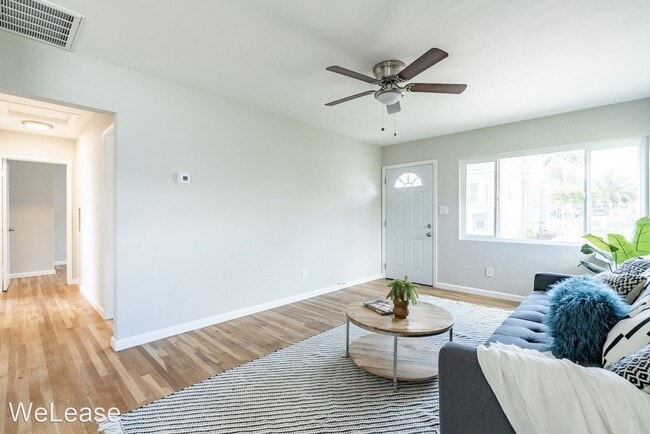 Building Photo - 2535 K St