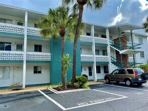 Building Photo - 1825 Flamingo Blvd