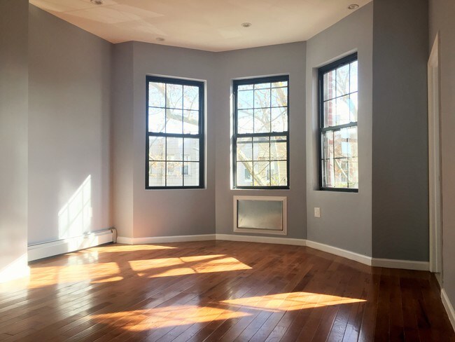 Building Photo - 251 Covert St.