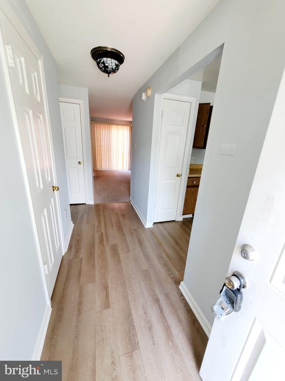 Foto del edificio - 16 Craftsman Ct