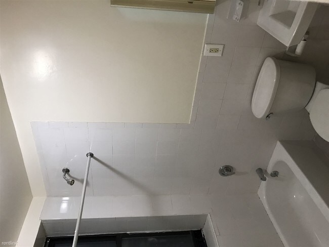 Foto del edificio - 3 br, 1 bath  - 601 W 162nd St